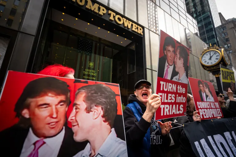 Manifestation devant la Trump Tower