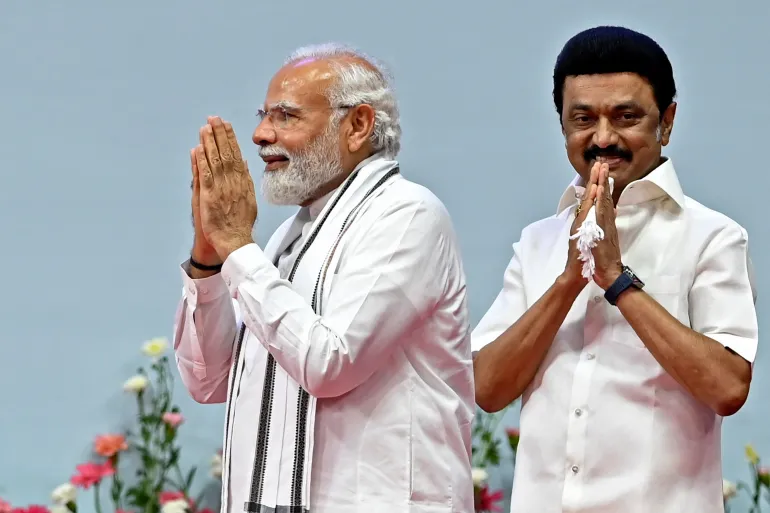 Narendra Modi et le ministre en chef de l'État du Tamil Nadu, le député Staline