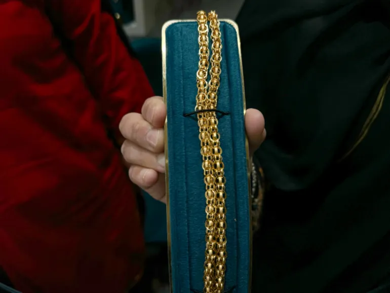 La hausse du prix de l’or change les mariages en Asie du Sud