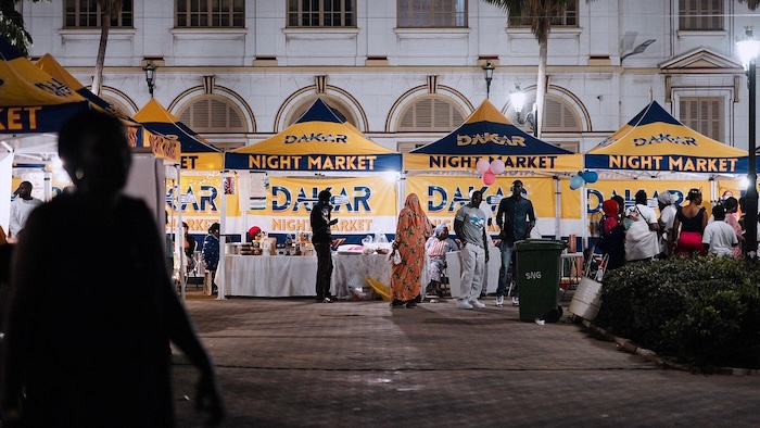 1 le marché nocturne de Dakar