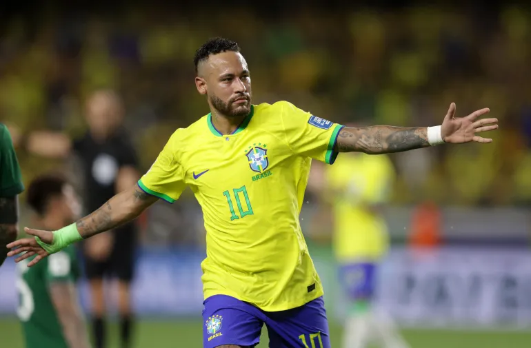 Neymar du Brésil célèbre son score