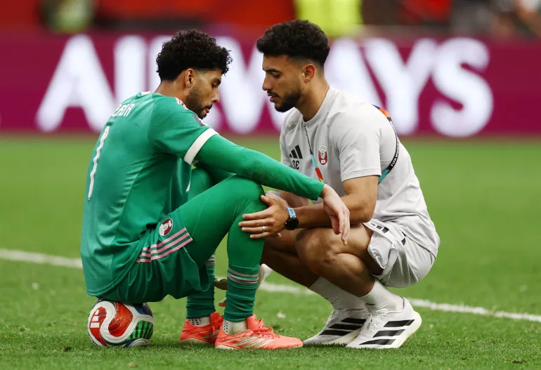 Football football - coupe du monde de la FIFA 2026 - Groupe B - Canada / Qatar - BC place, Vancouver, Canada - 18 juin 2026 Mahmoud Abunada du Qatar semble abattu après le match REUTERS/Lee Smith IMAGES TPX DU JOUR