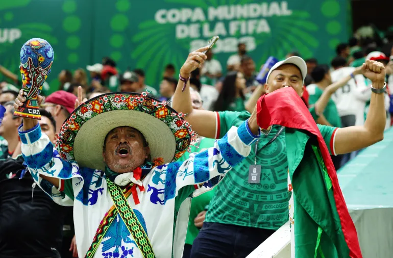 Football football - coupe du monde de la FIFA 2026 - Groupe A - Mexique / Corée du Sud - Estadio Guadalajara, Guadalajara, Mexique - 18 juin 2026 les fans mexicains célèbrent après le match REUTERS/Paul Childs