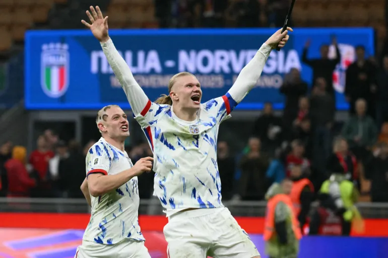 Erling Haaland réagit.