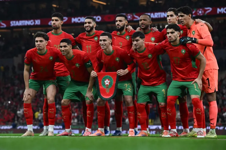 Les joueurs marocains posent avant la demi-finale de la Coupe d'Afrique des Nations (CAN) entre le Nigeria et le Maroc