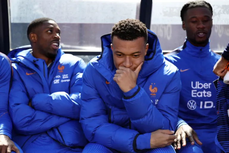Kylian Mbappé et Ousmane Dembélé réagissent.
