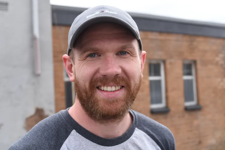 Cameron Graham, local de Makerfield, a voté pour Andy Burnham lors de l'élection partielle clé, espérant qu'il remplacera Keir Starmer en tant que leader travailliste et Premier ministre. [Simon Speakman Cordall/Al Jazeera]