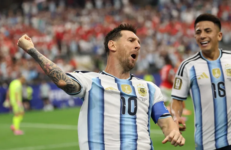 Football football - coupe du monde de la FIFA 2026 - Groupe J - Argentine / Autriche - Dallas Stadium, Arlington, Texas, États-Unis - 22 juin 2026 Lionel Messi, de l'Argentine, célèbre son premier but IMAGN IMAGES via Reuters/Troy Taormina IMAGES TPX DU JOUR
