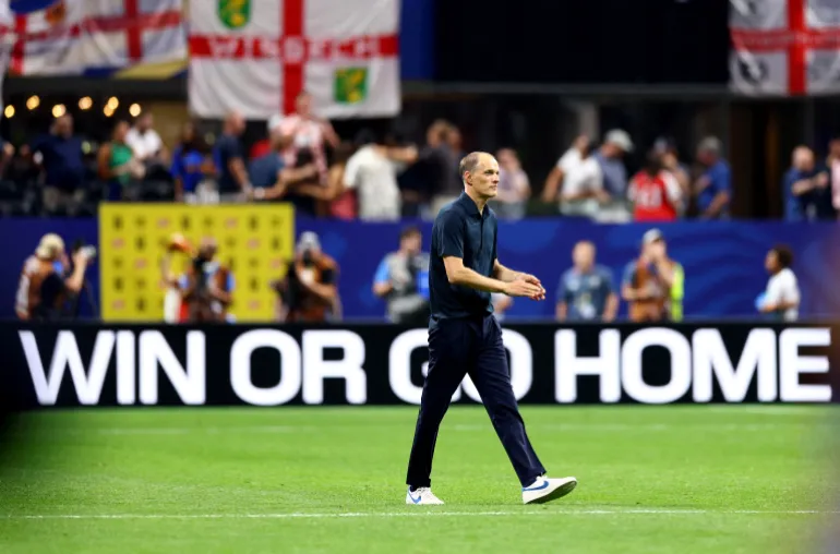 Football football - coupe du monde de la FIFA 2026 - Round de 32 - Angleterre / RD Congo - Atlanta Stadium, Atlanta, Géorgie, États-Unis - 1er juillet 2026 le directeur de l'Angleterre Thomas Tuchel célèbre après le match alors que l'Angleterre se qualifie pour la ronde de 16 étapes de la coupe du monde REUTERS/Claudia Greco IMAGES TPX DU JOUR